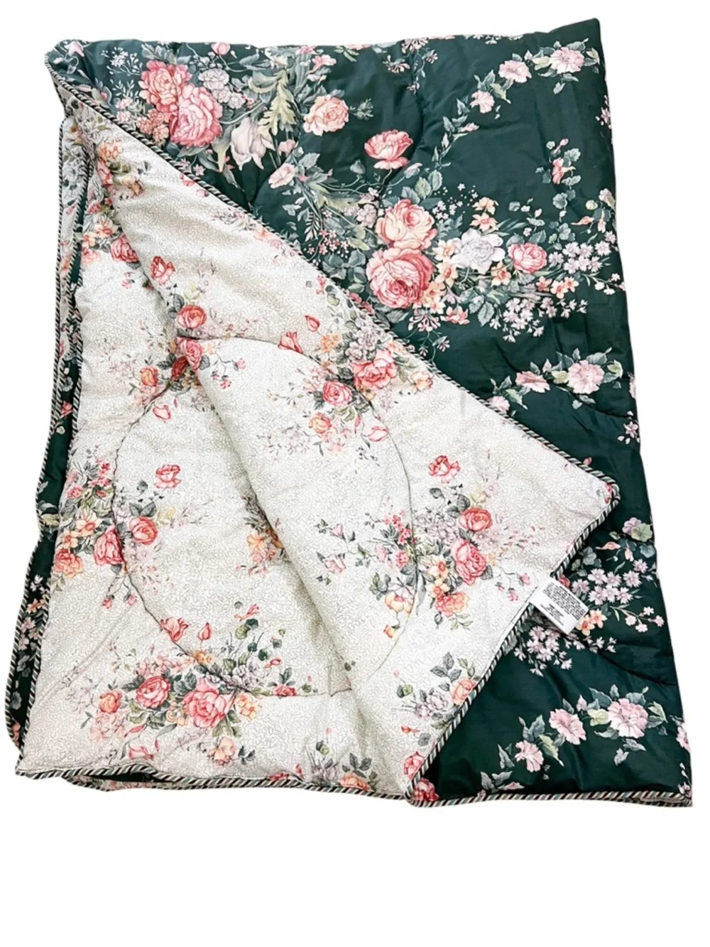 Vtg Mario Buatta Marissa Quilted  Reversible Roses Floral Twin Comforter 62”x86”